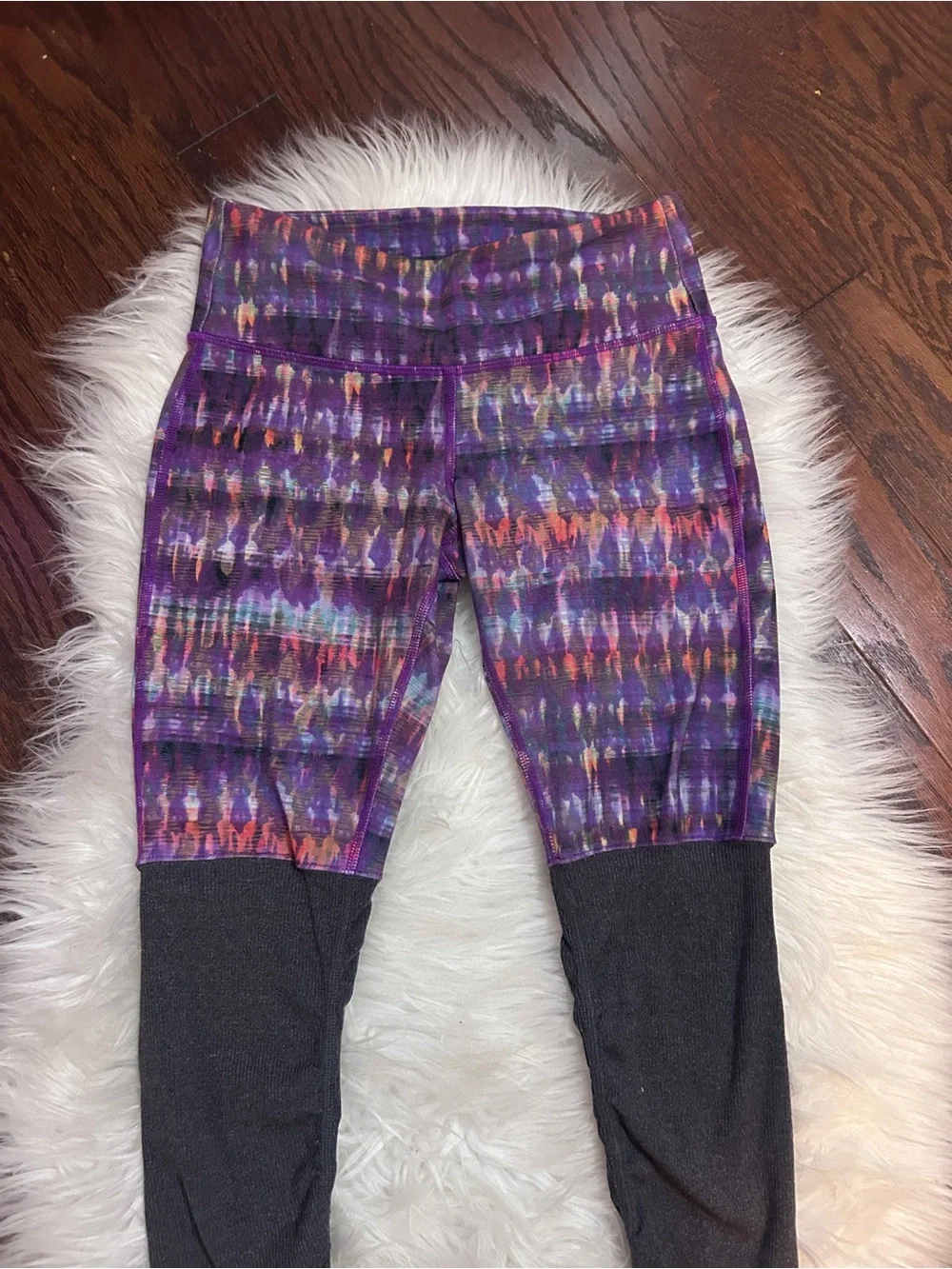 Alo Yoga Purple Print Goddess Leggings Leg Warmers Yoga Pants XS